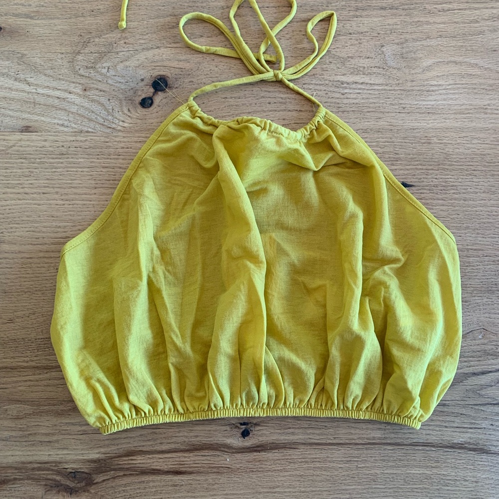 Zara Cropped Midriff  Halter‎ Top Maize Women’s Large NWT